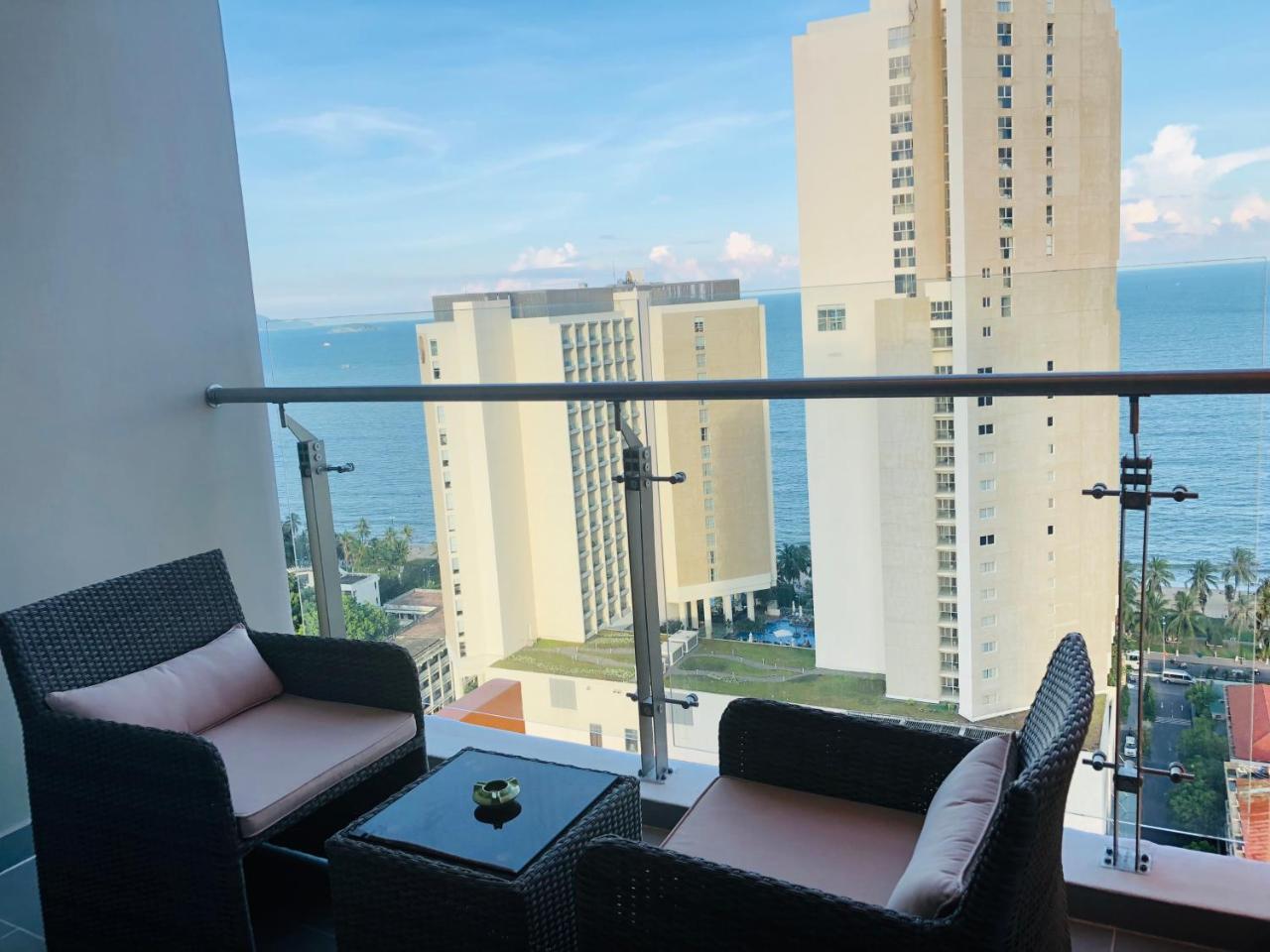 Atlantica Balcony Ocean View Serviced Apartment Nha Trang Zewnętrze zdjęcie